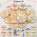 Cumple mes madera pollito personalizado