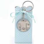 Llavero metal para datos del bebé azul con peladillas