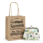 Monedero floral para detalle boda mujer con bolsa