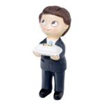 Figura para tartas de boda niño con corbata y cojín de anillos