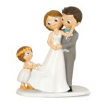 Figura para tarta novios con niña