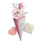 Cono rosa con 2 jabones y tarjeta de Bautizo