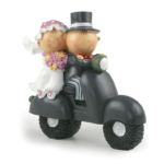 Figura hucha tarta boda novios en moto