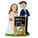 Figura para tarta novios con pizarra
